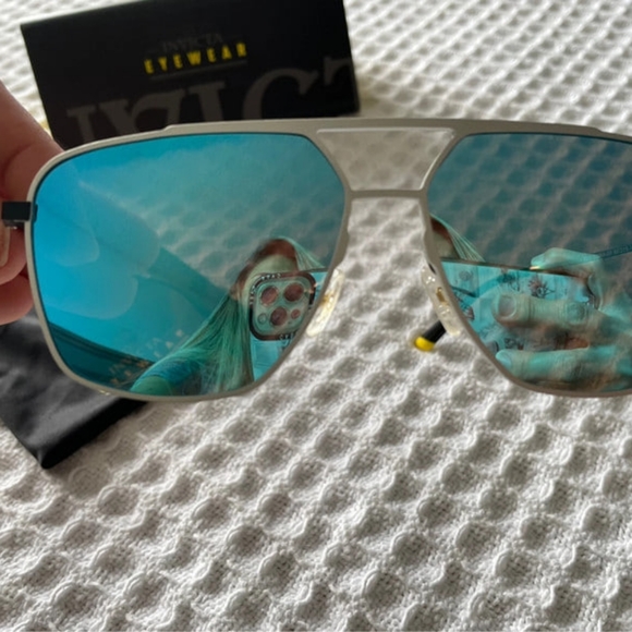 Invicta Sunglasses unisex